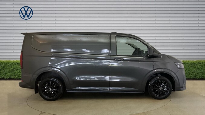 Volkswagen Transporter T32 Swb Diesel 2.0 TDI 170 Commerce Pro S Van Auto [5 Plus] - Image 4